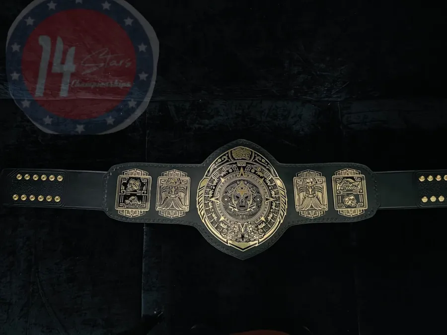 Lucha Underground Championship Belt — view 4