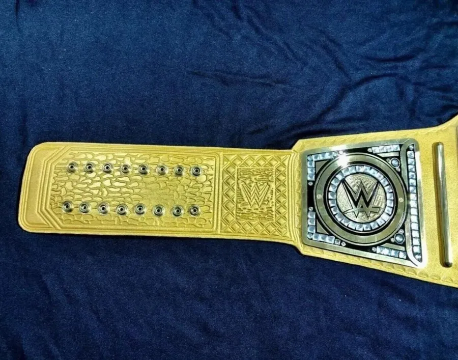 WWE Universal Championship Title Belt — view 3