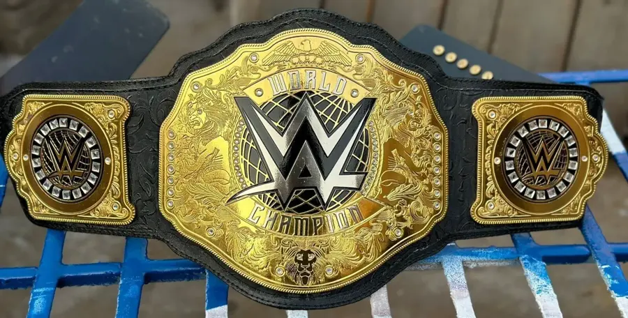 WWE World Heavyweight Championship Belt โ view 1